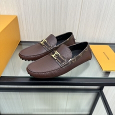 Louis Vuitton Low Shoes